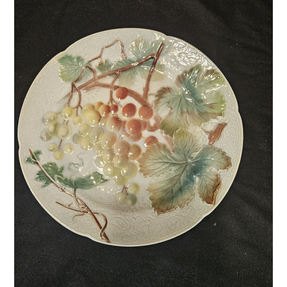 Rare Antique Keller & Guerin St Clement France Majolica Plate Fruit White Grapes